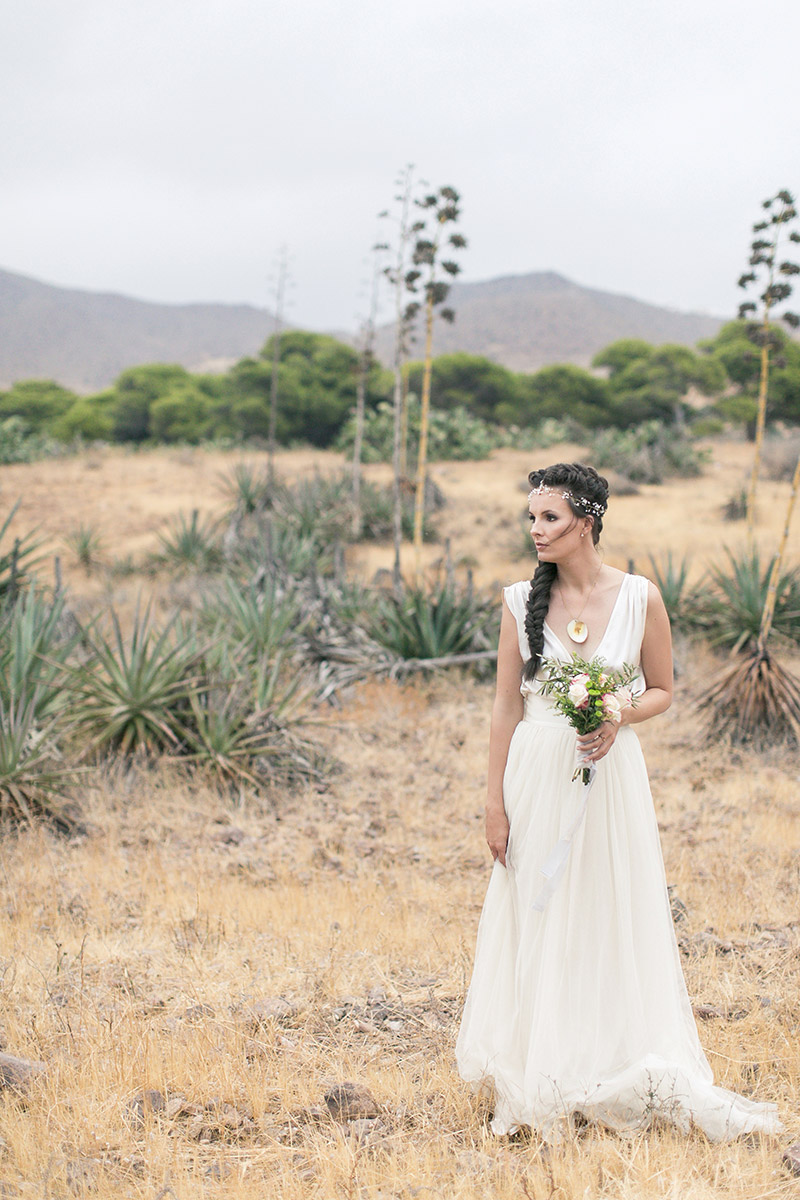 Brautkleid Otaduy, fliessend. Hochzeit in Andalusien, Desert Wedding Idee