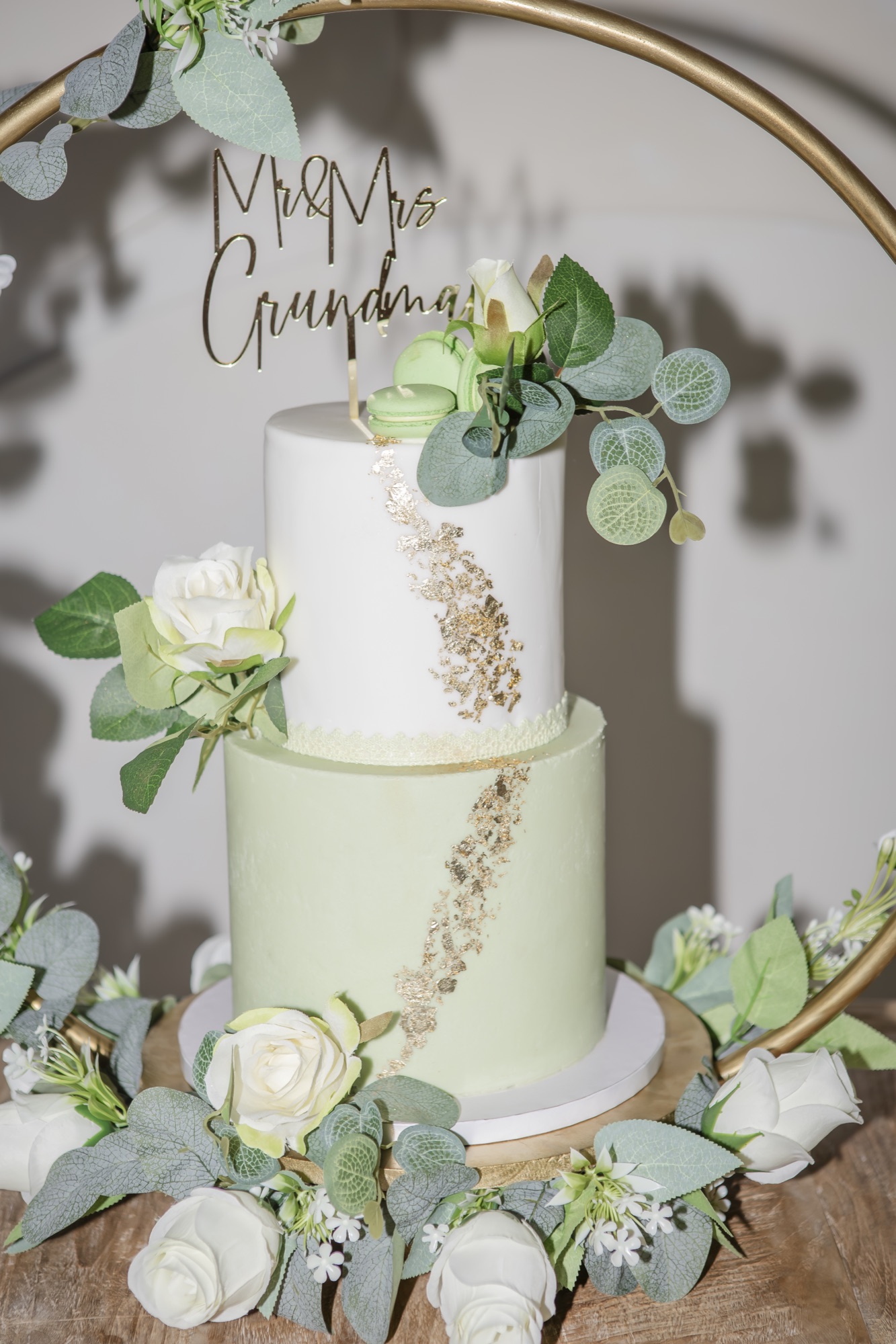 Hochzeitstorte im Eukalyptus-Reifen, El Paraiso al Mar Guardias Viejas, Boho-Hochzeit