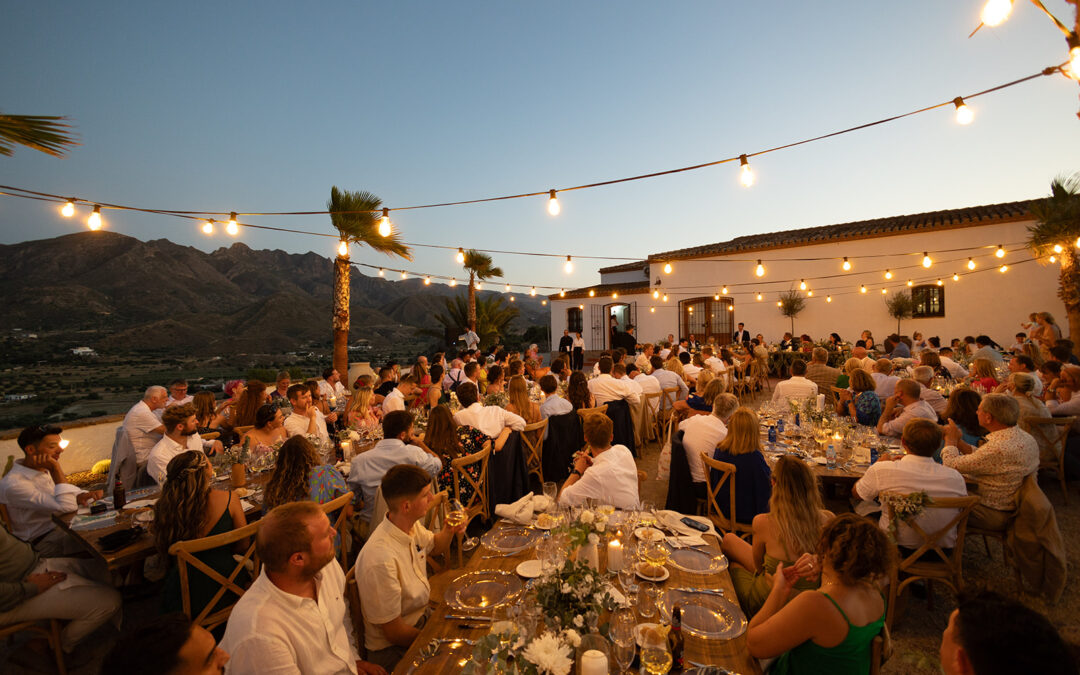 Finca Hochzeit Andalusien – Gabby & Sam über den Hügeln von Mojácar