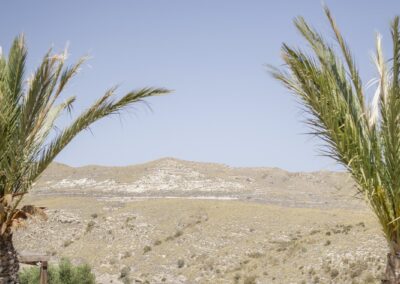 Blick über die trockenen Hügel von Cabo de Gata vom Hotel bei Agua Amarga